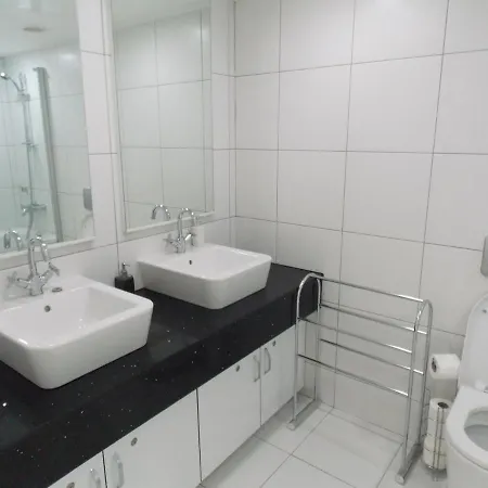 Tims Turkey Flat With A View, Luxury Penthouse, Horizon Sky 公寓