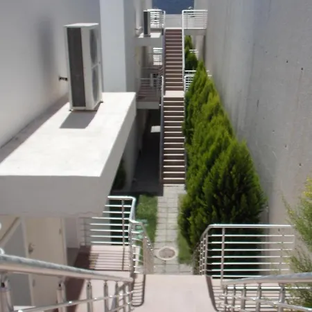 Tims Turkey Flat With A View, Luxury Penthouse, Horizon Sky *